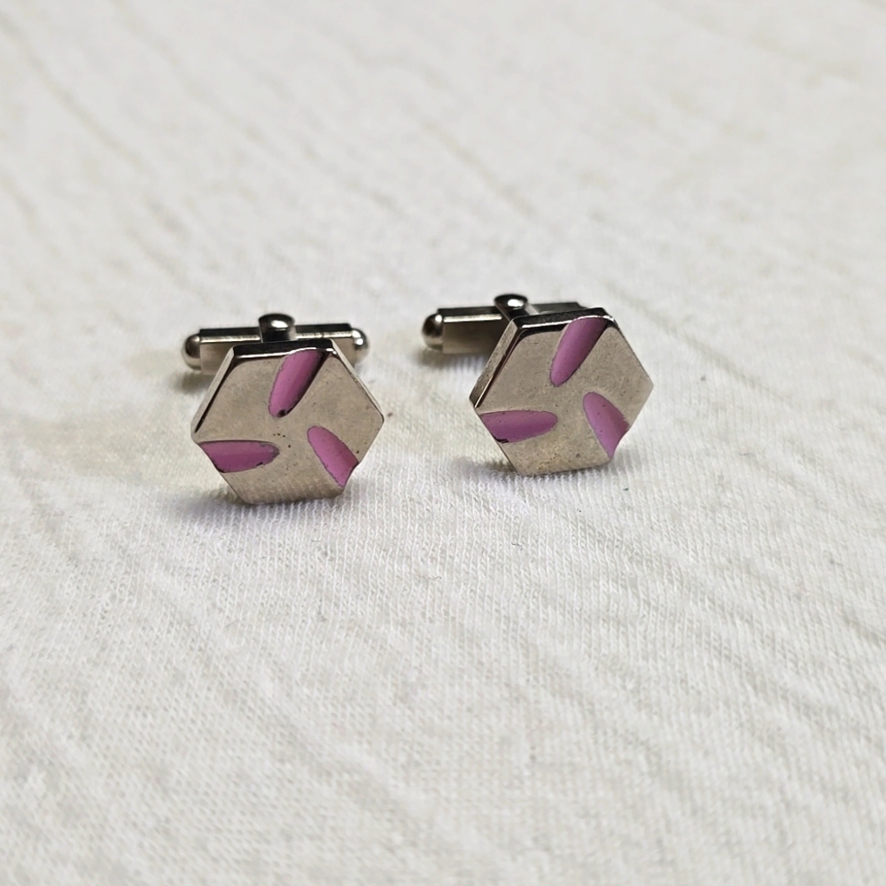 🔸️5/$25🔸️Vintage Silver and Pink Cuff Links